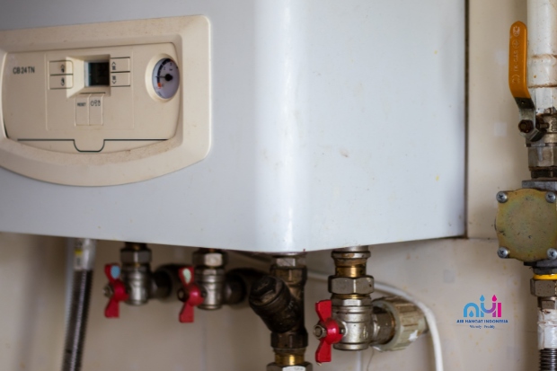 Mengatasi Water Heater Listrik Lama Panas