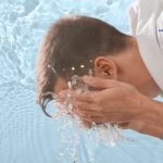 Manfaat yang Luar Biasa Air Hangat untuk Cuci Muka