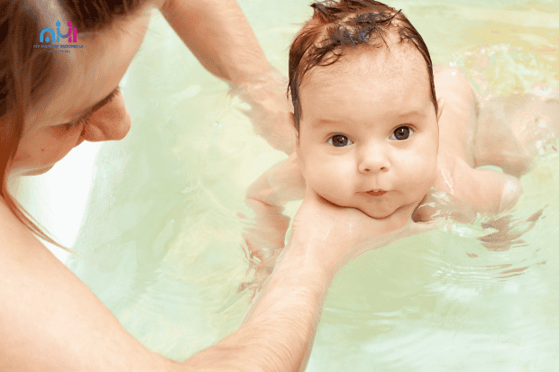 Mandi Air Hangat Untuk Bayi Agar Tubuh Sehat dan Tidur Lebih Nyenyak